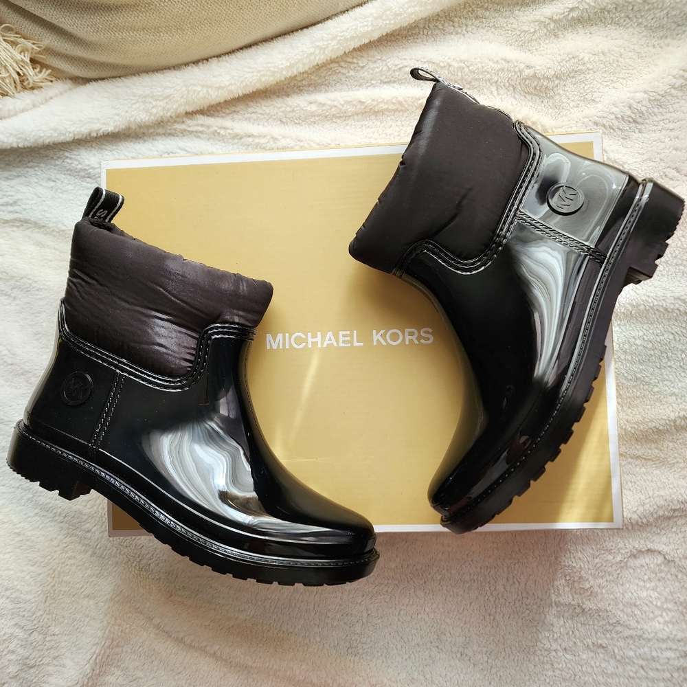 NEW Michael Kors Blakely Logo Tape PVC and Nylon Rain Boot
